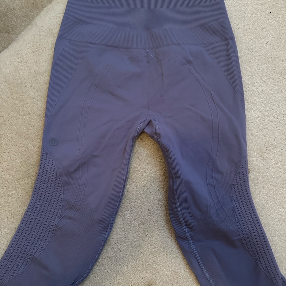Lululemon crop leggings
